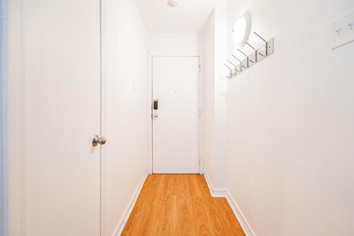 Charmant 1 Bd A Mcgill Parking Gratuit Монреал Екстериор снимка