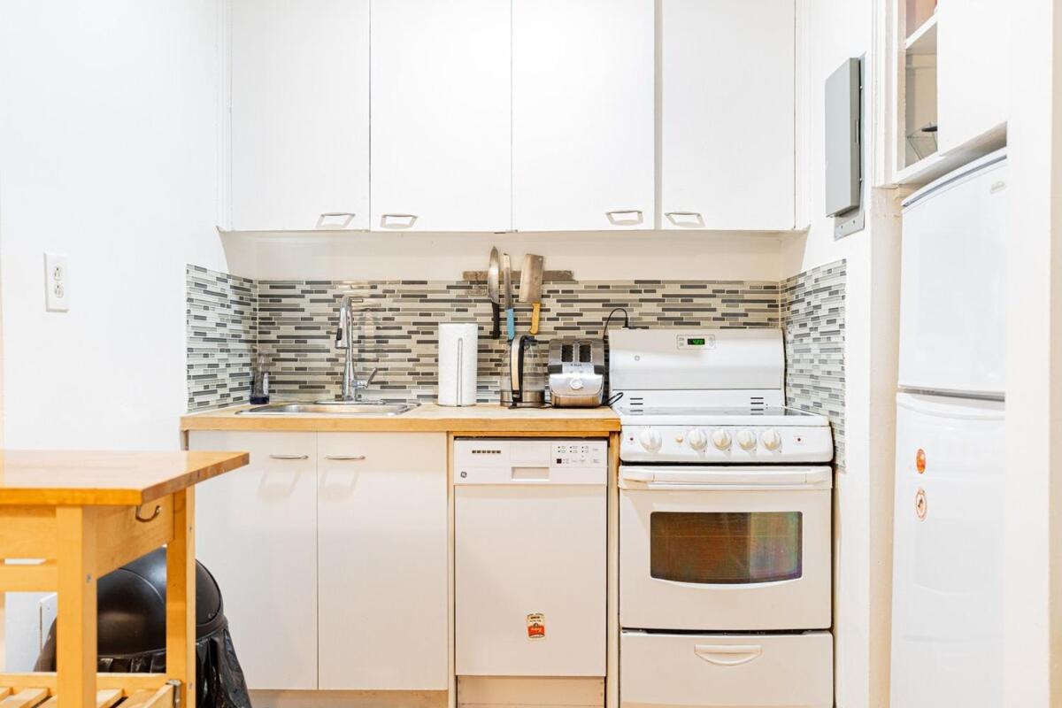 Charmant 1 Bd A Mcgill Parking Gratuit Монреал Екстериор снимка